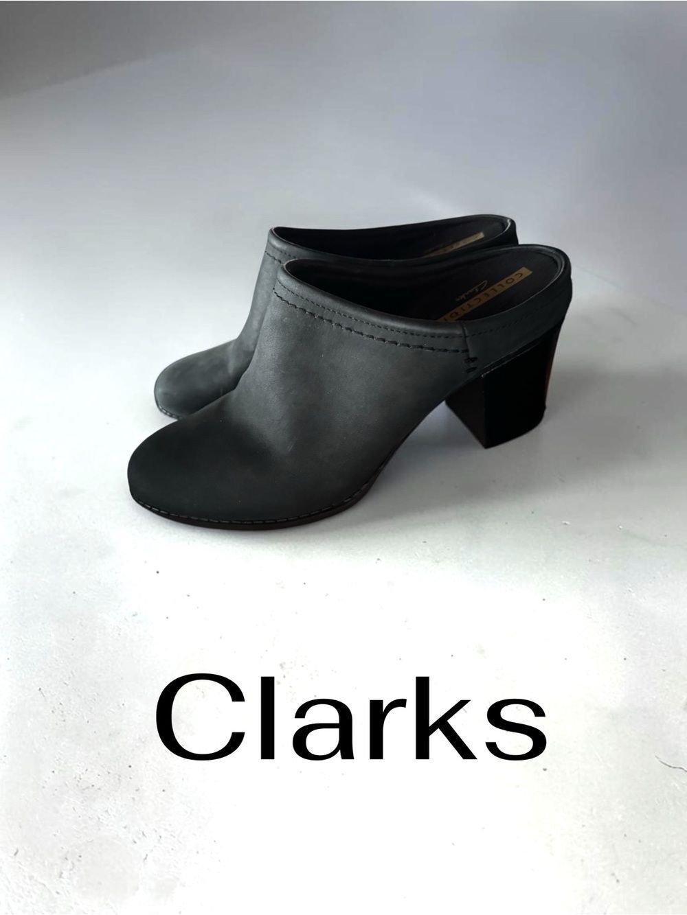 Clarks Collection Shoes Soft Comfort Suede Bootie Mules Clog Shoes Heels EUC 8